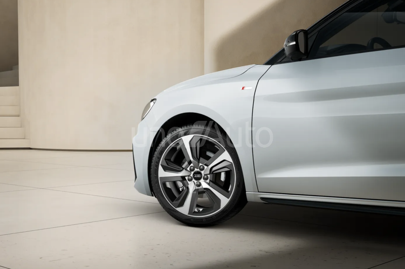 A1 Sportback 30 TFSI Adrenalin S tronic 85kW