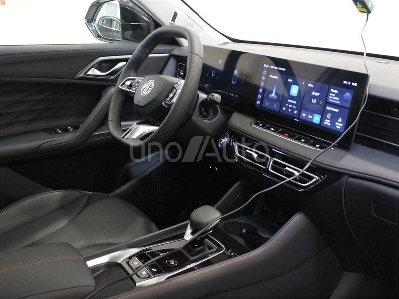 E 1.5T PHEV Luxury