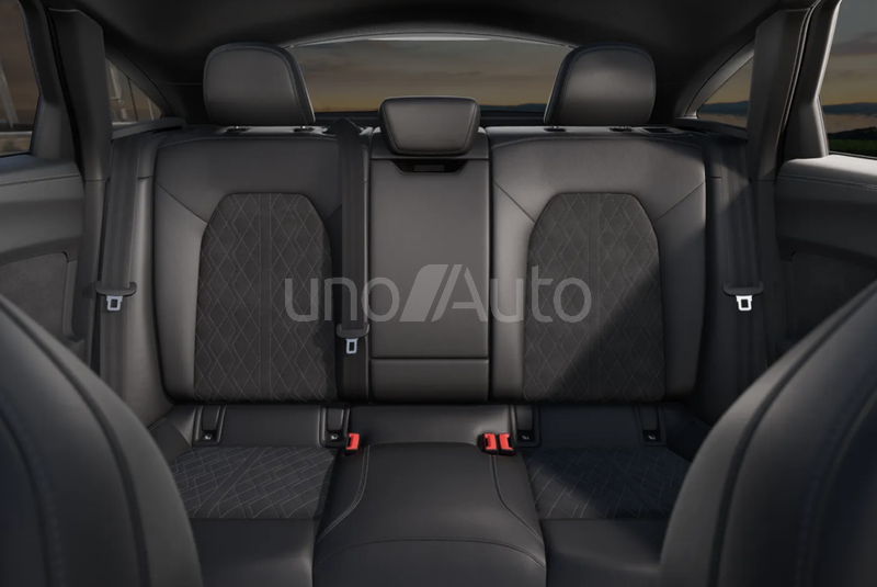 A5 e-hybrid Black line quattro S tronic 220kW