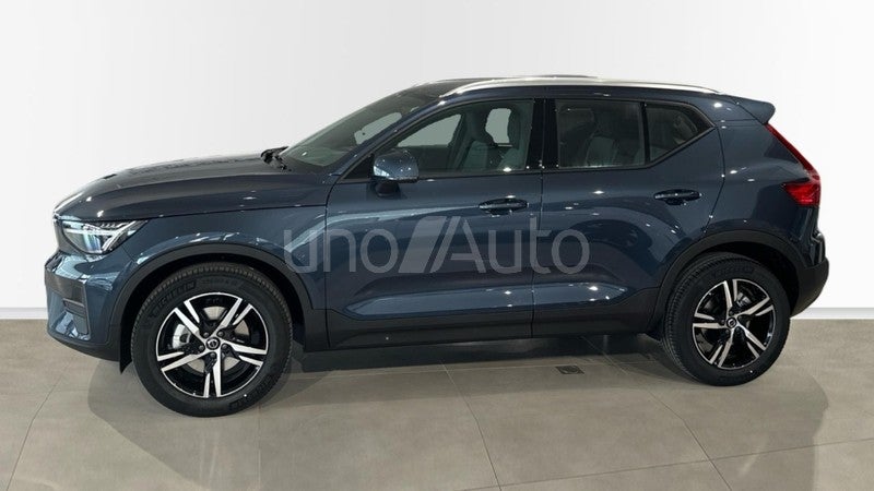 XC40 2.0 B3 MHEV CORE DCT 163 5P