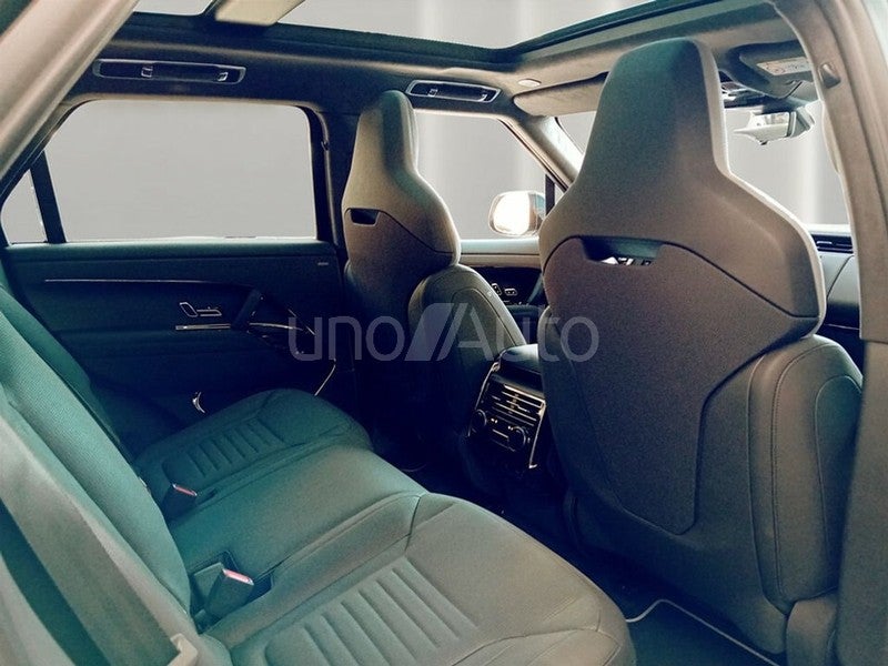 4.4 V8 635 PS AWD Auto MHEV SV