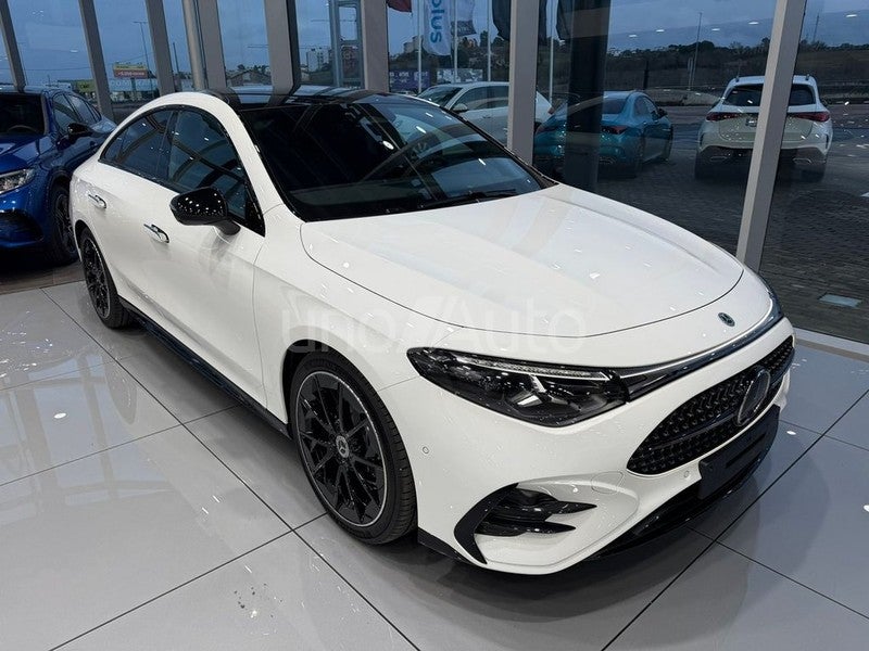 CLA 180 con tecnología híbrida