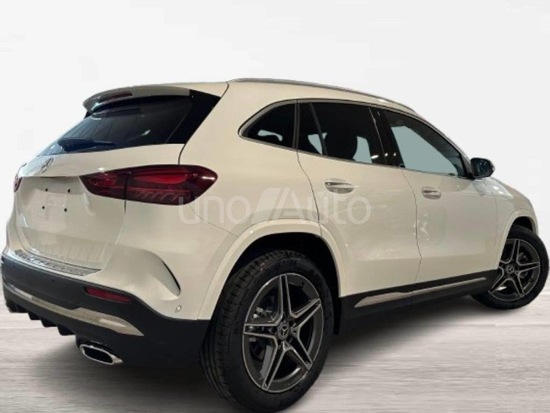 CLASE GLA 200