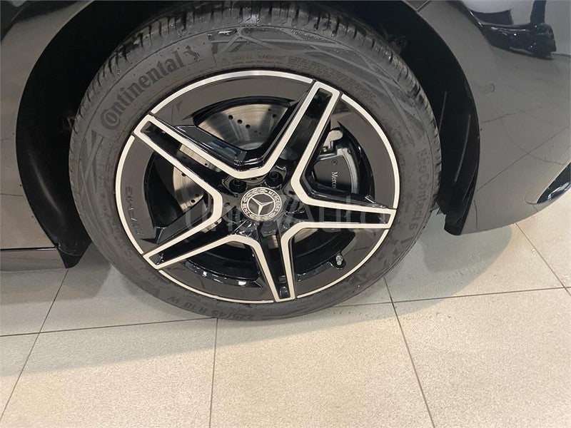 CLASE A 250 e con tecnología híbrida EQ