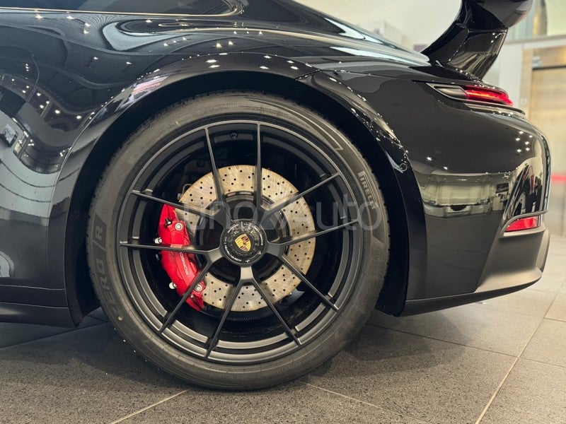 911 Carrera 4 GTS