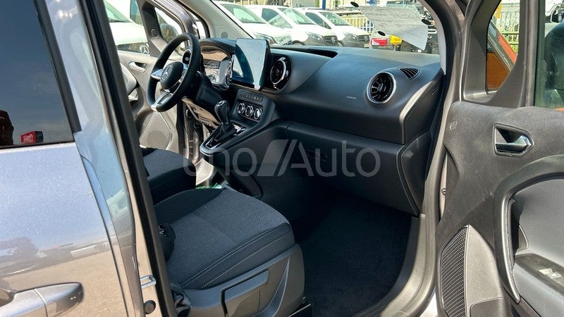 110 CDI 70kW Tourer Base Largo