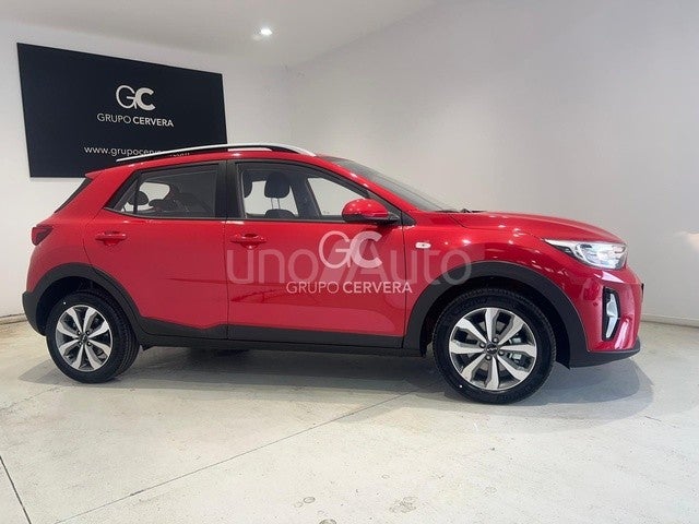 Stonic 1.0 T-GDi MHEV Concept 100