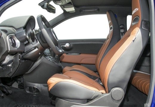 Abarth 595C 1.4T-Jet Competizione 132kW