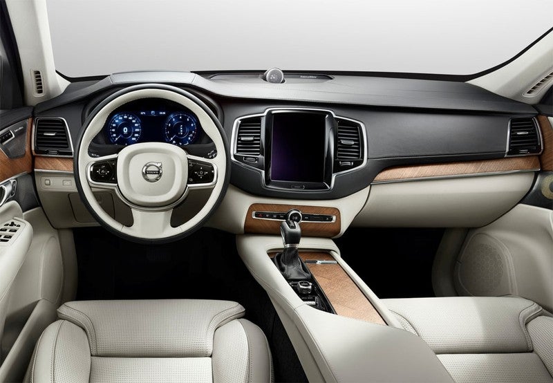 VOLVO XC90