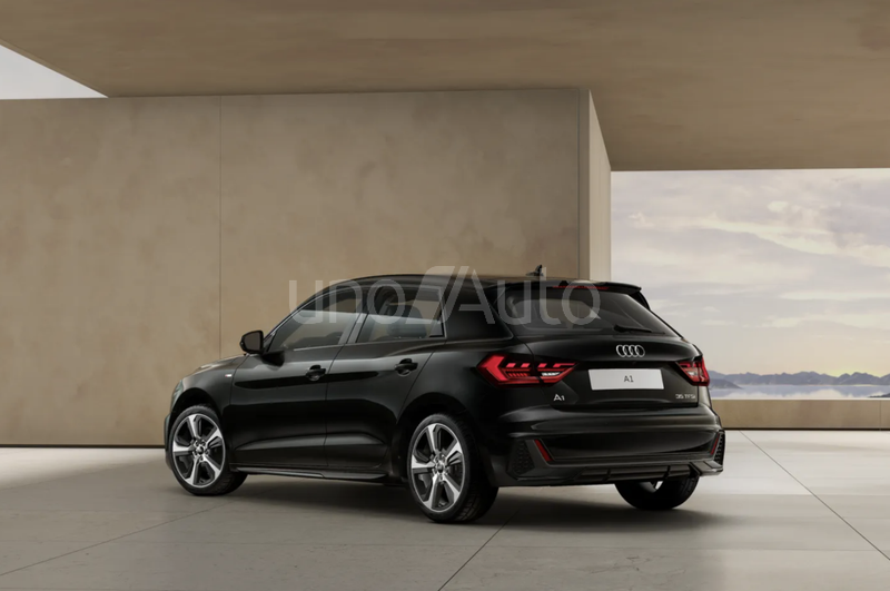 A1 Sportback 35 TFSI Adrenalin S tronic 110kW