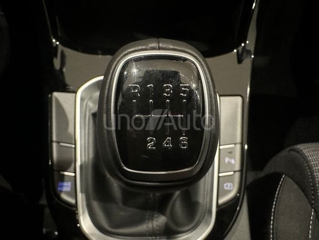 5p TGDI 1.0 100CV 48V KLASS