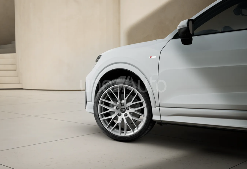 Q2 35 TDI Adrenalin S tronic 110kW