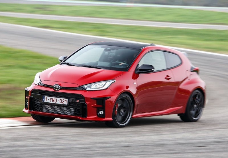 TOYOTA Yaris