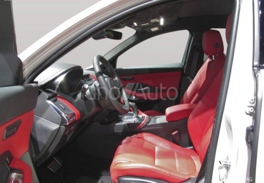 E-Pace 1.5 I3 R-Dynamic S Aut. 160