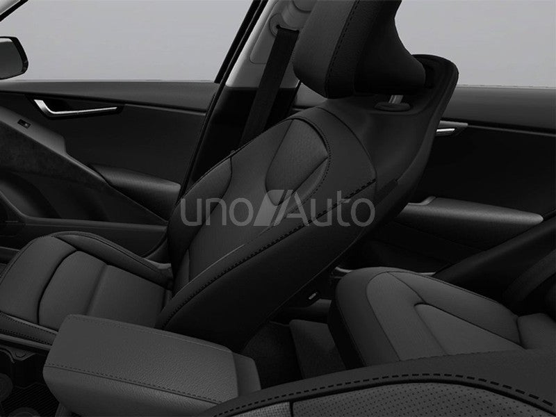 KIA Niro 1.6 GDi HEV 104kW (141CV) Drive