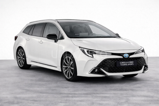 TOYOTA Corolla Touring Sports 140H Style Plus