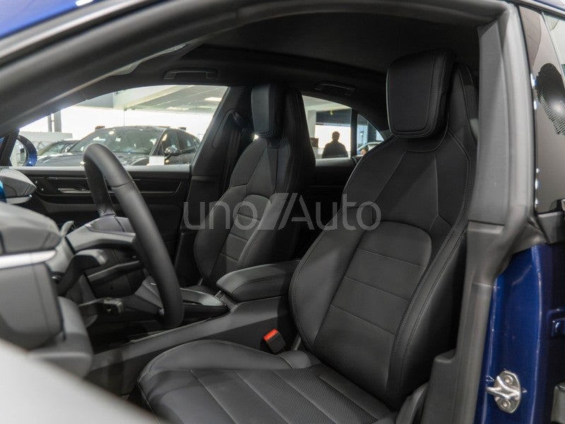 Macan 4