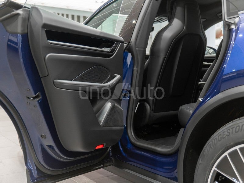 Macan 4