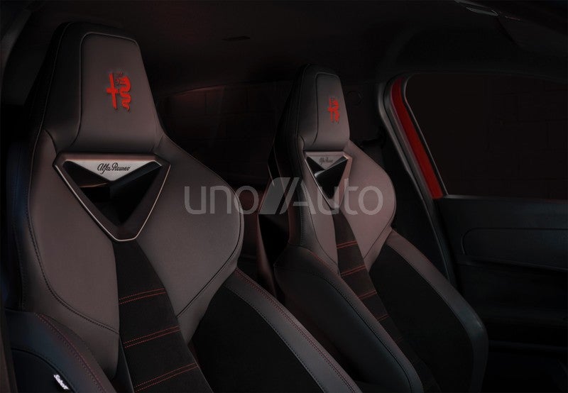Junior Ibrida 1.2 Intensa  Q4 107kw eDCT6