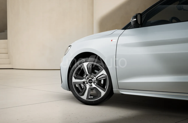 A1 Sportback 30 TFSI Adrenalin 85kW