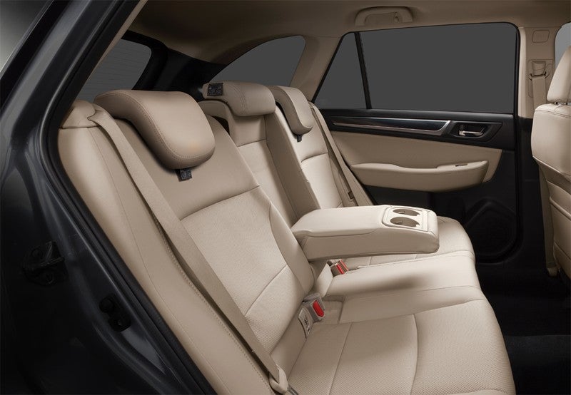 Outback 2.5i Executive Plus S Black Edition CVT
