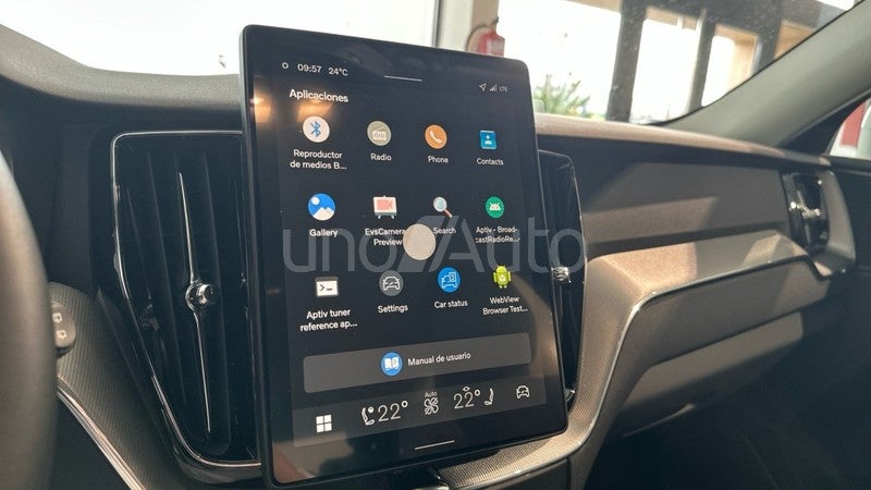 XC60 2.0 B5 P MHEV CORE AUTO 4WD 250 5P