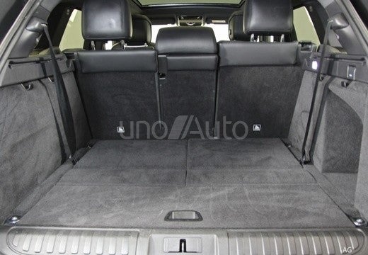 Range Rover Sport 3.0D TD6 MHEV SE 300