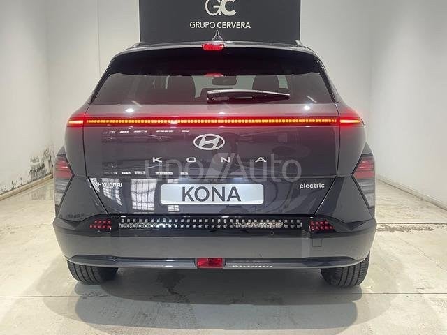 Kona EV Black line 204