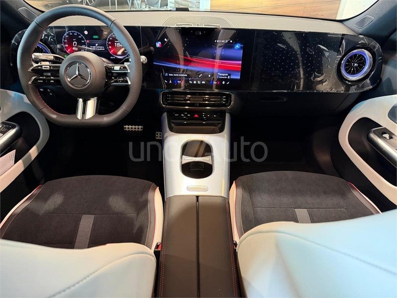 CLA Eléctrico 250+