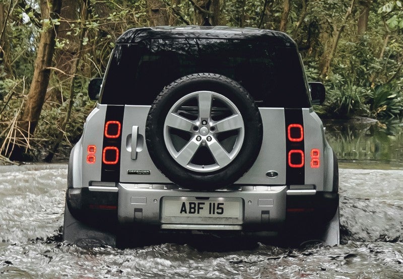 Defender 90 2.0 Si4 Standard AWD Aut.