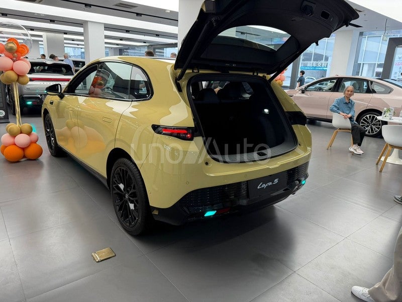 B10 Desing Pro Max 67.1kWh