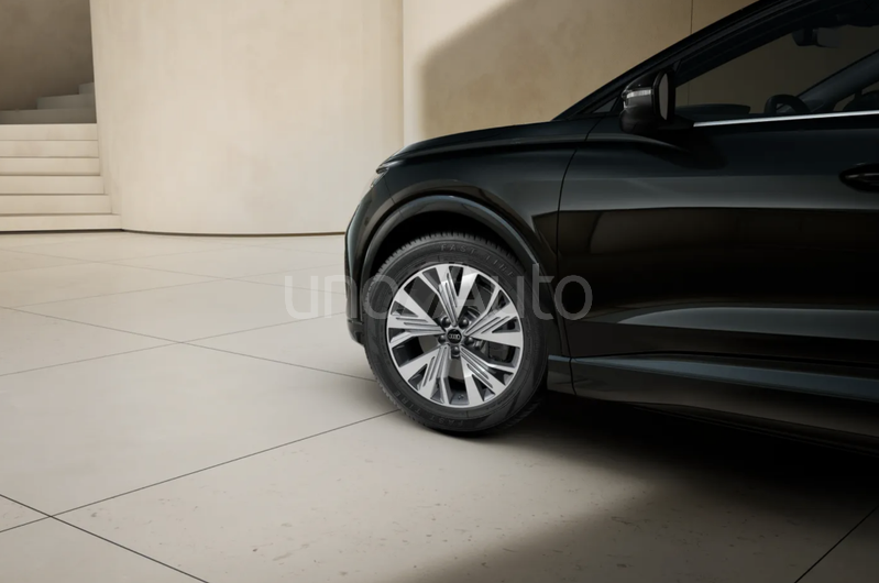 Q4 e-tron 40 Advanced 63KWh