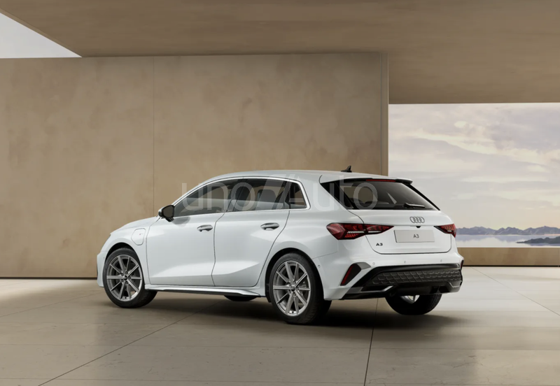 A3 Sportback TFSI e Genuine S tronic 150kW