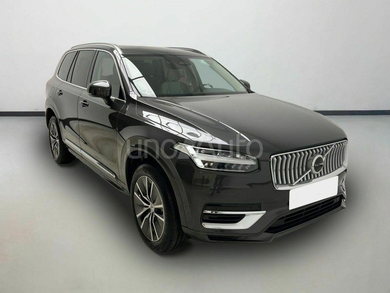 2.0 T8 AWD Core Recharge Auto