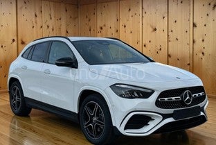 MERCEDES-BENZ Clase GLA 200d 8G-DCT