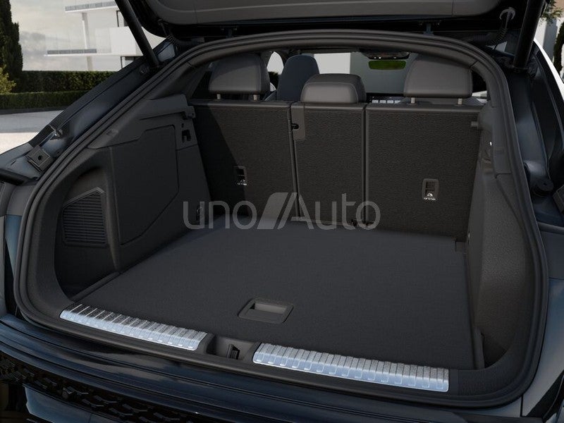 Q3 Sportback e-hybrid Black line S tronic 200kW