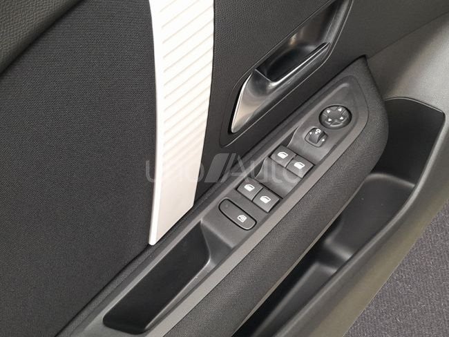 ë- eléctrico 115kW 54kWh Plus