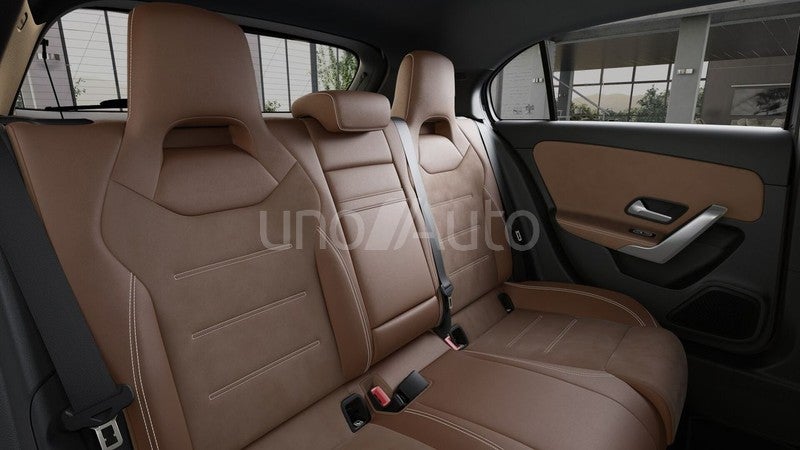 A 250 e con tecnología híbrida EQ