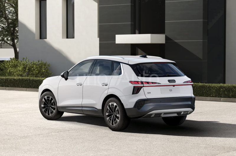 Q3 2.0 TDI Business S tronic 110kW