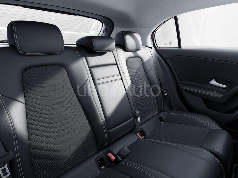 A 250e Progressive Line Advanced 8G-DCT