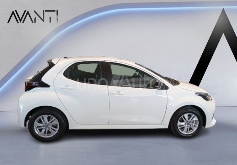 Mazda2 Hybrid 1.5 Prime Line  CVT 85kW
