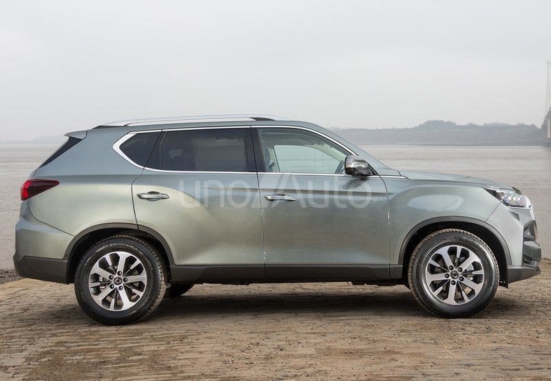 Rexton D22 DTR Pro 4x4 Aut. 5p