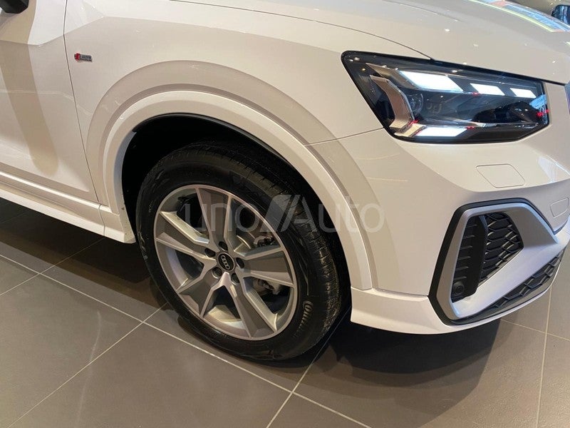 Q2 35 TFSI Adrenalin S tronic 110kW