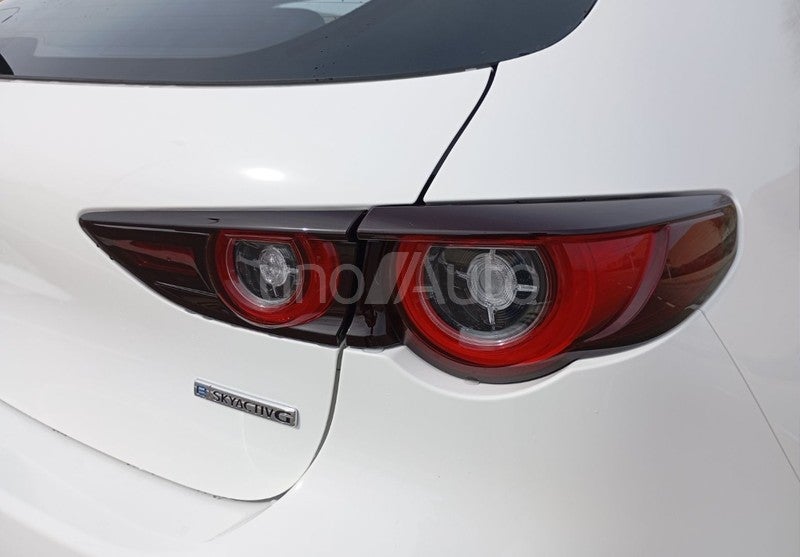 Mazda3 2.5 e-Skyactiv-G Prime-line 103kW