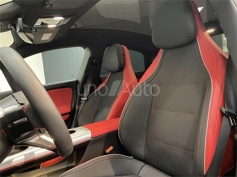 CLASE CLA 180 con tecnología híbrida