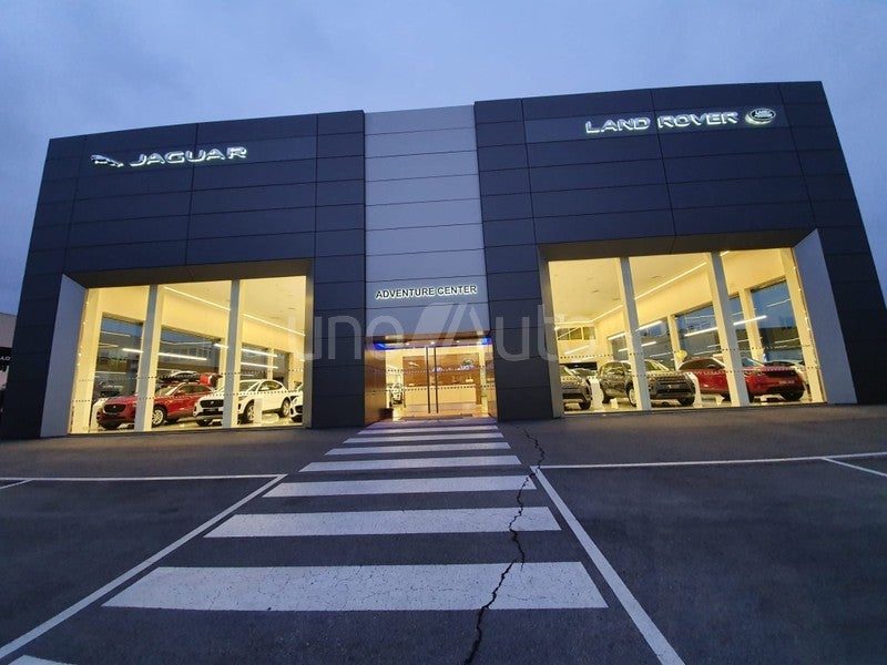 Range Rover Sport 3.0D TD6 MHEV Dynamic SE 300