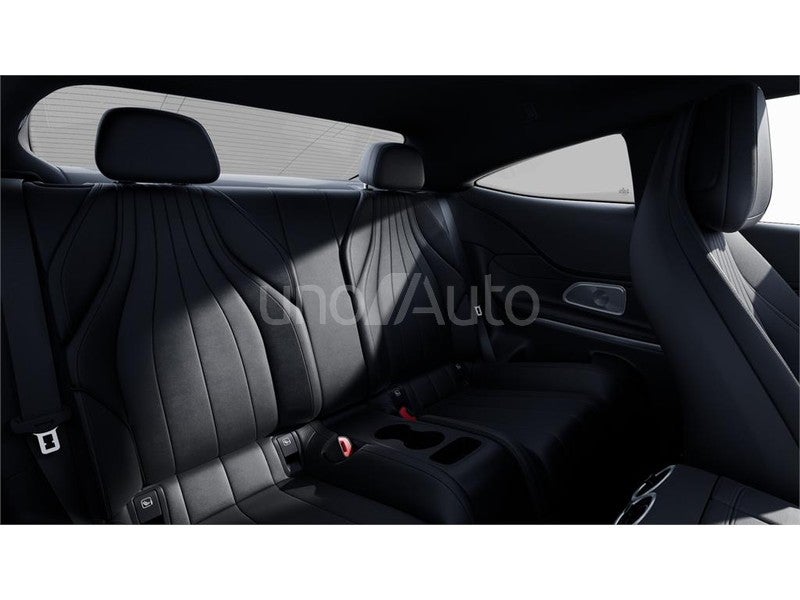 CLE CLE 300 e con tecnología híbrida EQ