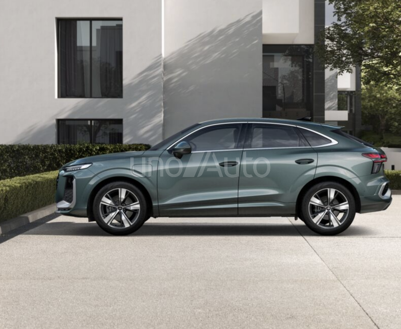 Q3 Sportback e-hybrid S line S tronic 200kW