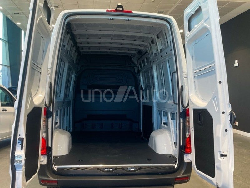 eSprinter Furgón 320 Medio Pro