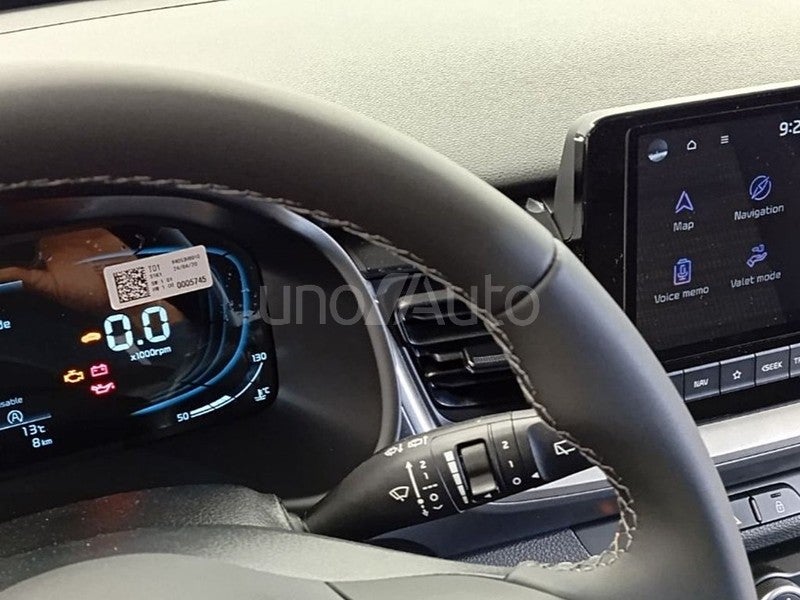 1.0 TGDi 74kW 100CV MHEV MT Business